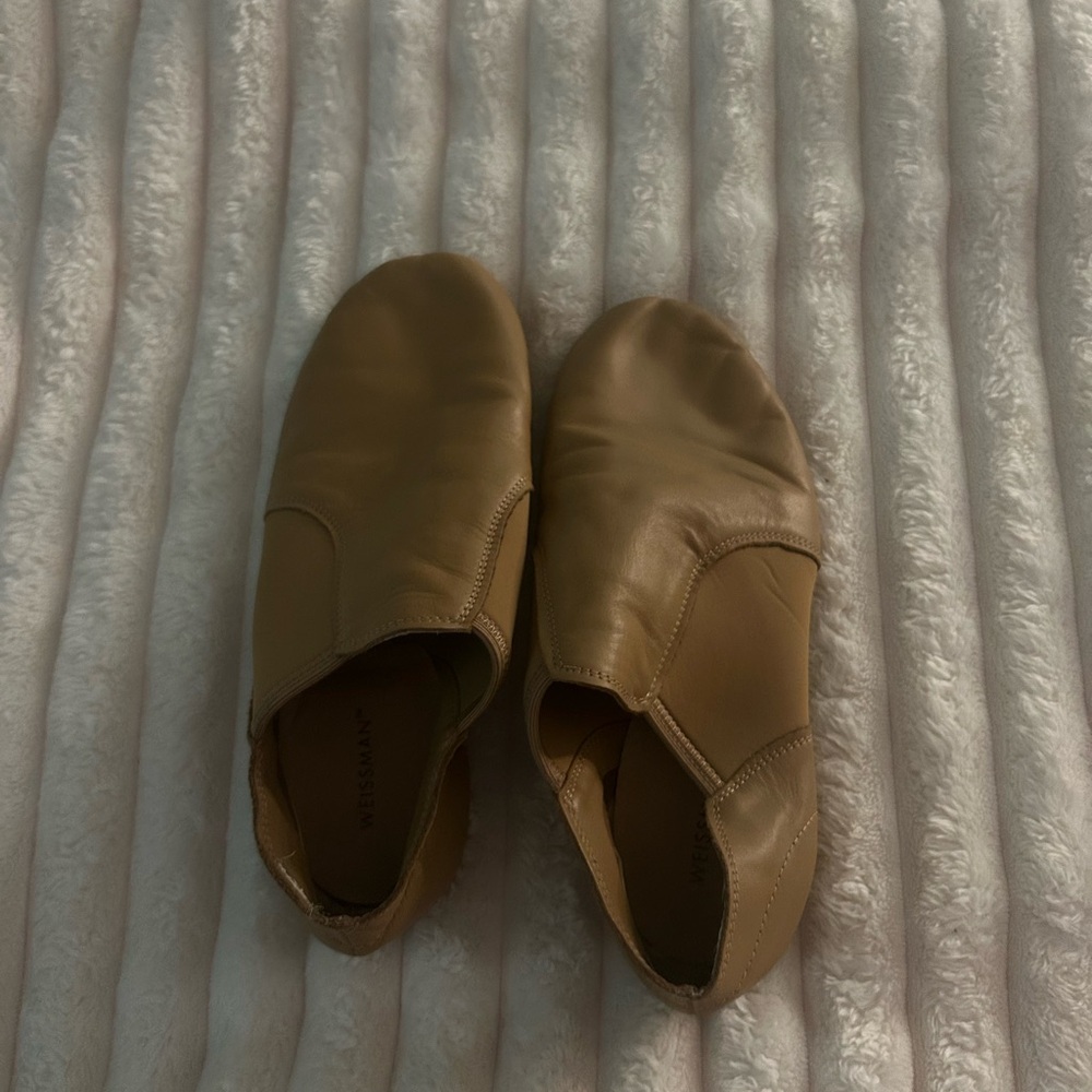 girls dance shoes